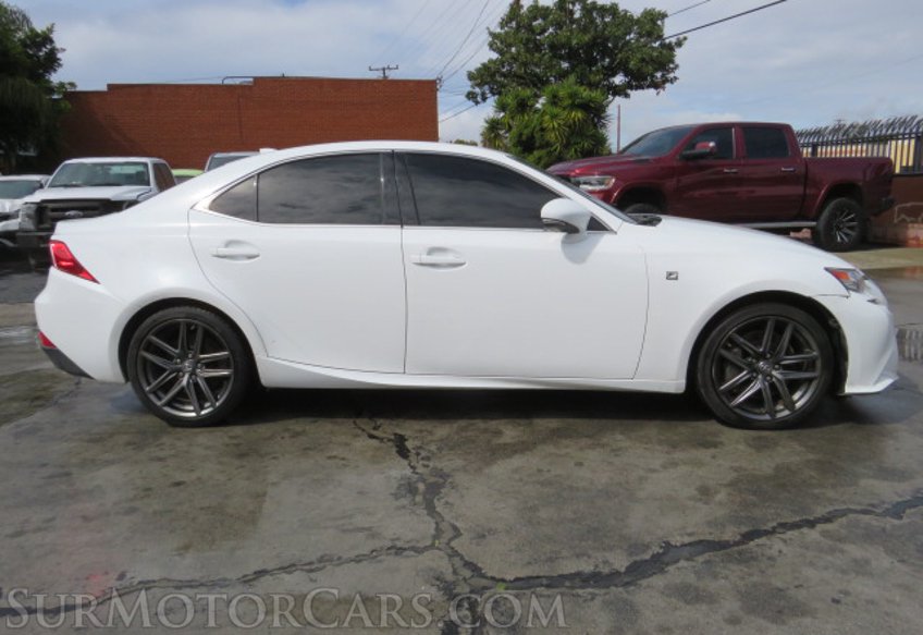 2015 Lexus IS 350 - Image 5