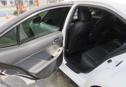 2015 Lexus IS 350 - Image 30