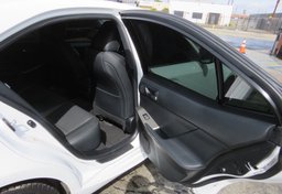 2015 Lexus IS 350 - Image 24