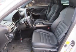 2015 Lexus IS 350 - Image 20