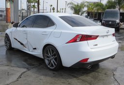 2015 Lexus IS 350 - Image 7
