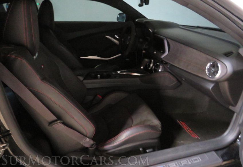 2016 Chevrolet Camaro - Image 23