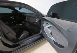 2016 Chevrolet Camaro - Image 21