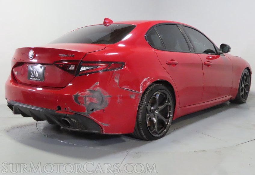 2020 Alfa Romeo Giulia SPORT - Image 5