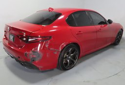2020 Alfa Romeo Giulia SPORT - Image 8