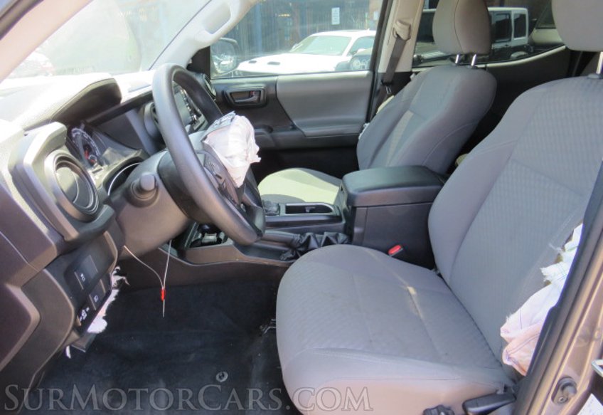 2020 Toyota Tacoma - Image 17