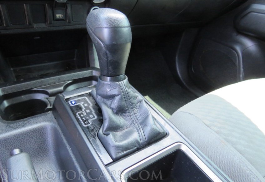 2020 Toyota Tacoma - Image 39