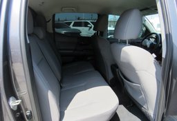 2020 Toyota Tacoma - Image 23