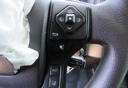 2020 Toyota Tacoma - Image 30