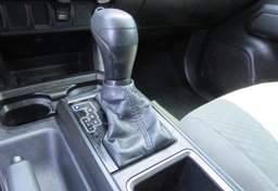 2020 Toyota Tacoma - Image 39