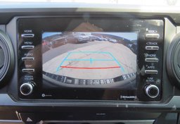 2020 Toyota Tacoma - Image 35