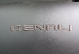 2015 GMC Sierra 2500HD available WiFi - Image 32