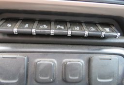 2015 GMC Sierra 2500HD available WiFi - Image 45