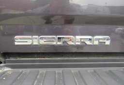 2015 GMC Sierra 2500HD available WiFi - Image 18