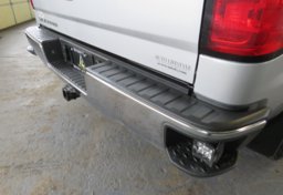 2015 Chevrolet Silverado 1500 - Image 21