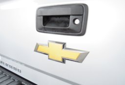 2015 Chevrolet Silverado 1500 - Image 33