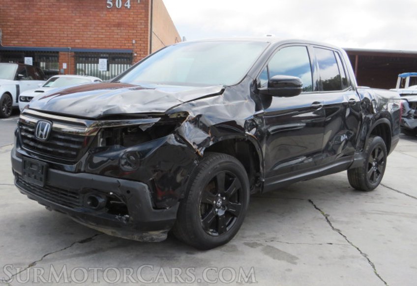 2017 Honda Ridgeline - Image 4