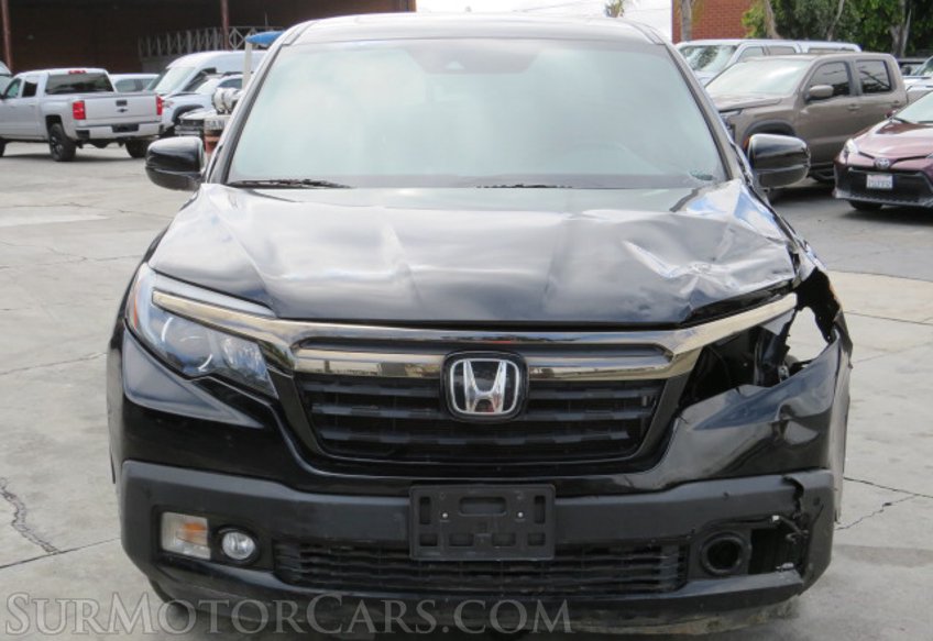 2017 Honda Ridgeline - Image 12