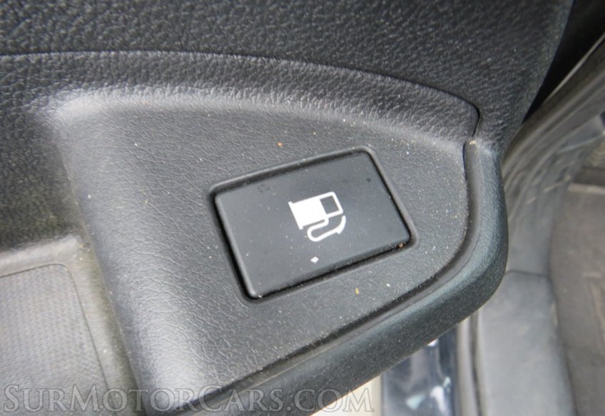 2017 Honda Ridgeline - Image 41