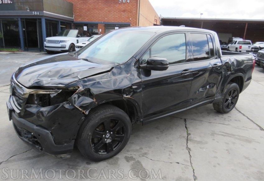 2017 Honda Ridgeline - Image 2
