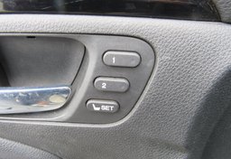 2017 Honda Ridgeline - Image 43