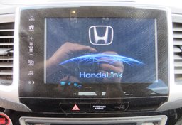 2017 Honda Ridgeline - Image 44