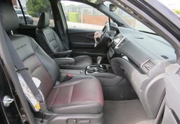 2017 Honda Ridgeline - Image 25