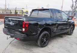 2017 Honda Ridgeline - Image 7