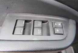 2017 Honda Ridgeline - Image 42