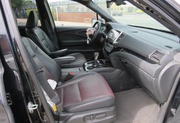 2017 Honda Ridgeline - Image 27