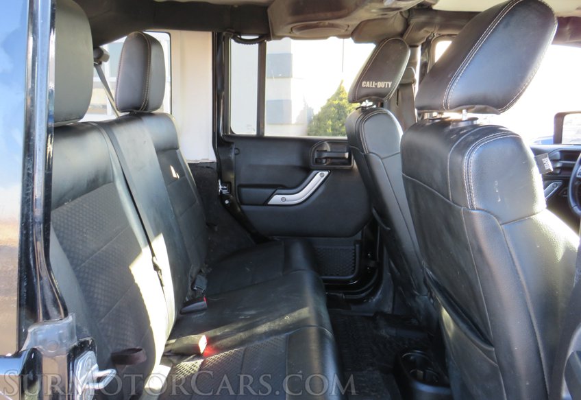 2012 Jeep Wrangler Unlimited - Image 30