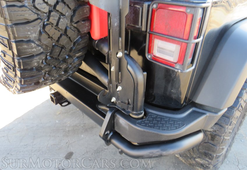 2012 Jeep Wrangler Unlimited - Image 16