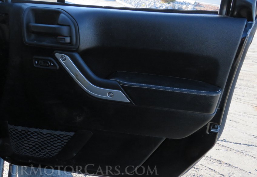 2012 Jeep Wrangler Unlimited - Image 47