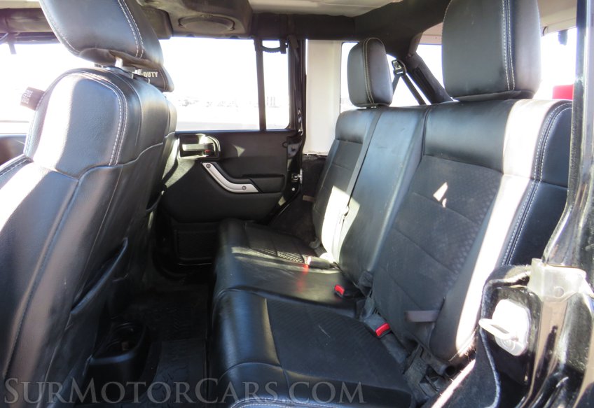 2012 Jeep Wrangler Unlimited - Image 28
