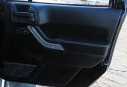 2012 Jeep Wrangler Unlimited - Image 47