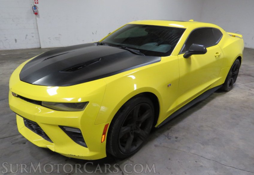 2017 Chevrolet Camaro - Image 4