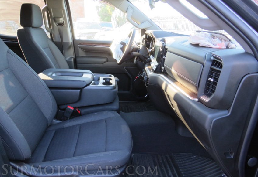 2022 Chevrolet Silverado 1500 - Image 32