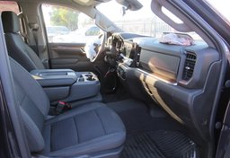 2022 Chevrolet Silverado 1500 - Image 30