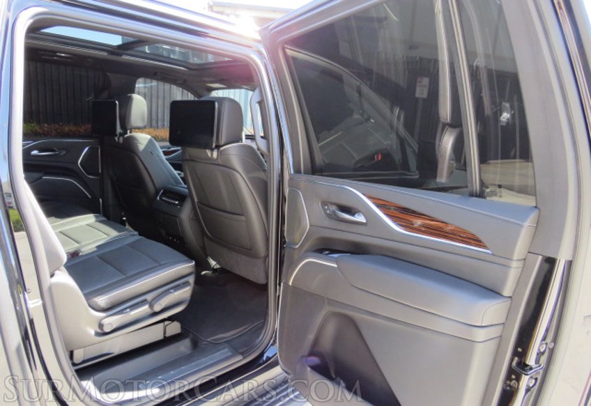 2021 Cadillac Escalade ESV - Image 27