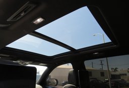 2021 Cadillac Escalade ESV - Image 28