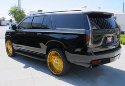 2021 Cadillac Escalade ESV - Image 7