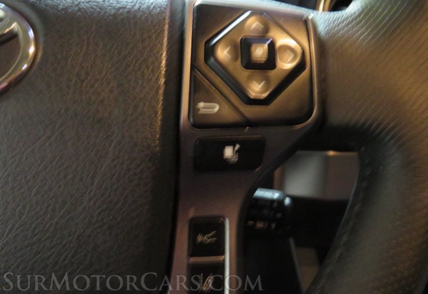 2020 Toyota Tacoma - Image 36