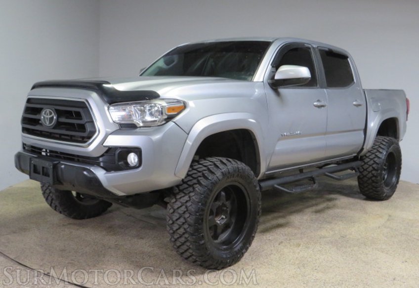 2020 Toyota Tacoma - Image 3