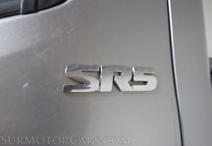 2020 Toyota Tacoma - Image 17