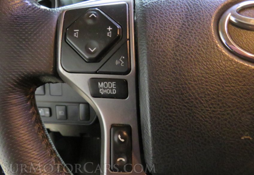 2020 Toyota Tacoma - Image 35