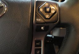 2020 Toyota Tacoma - Image 36