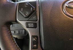 2020 Toyota Tacoma - Image 35