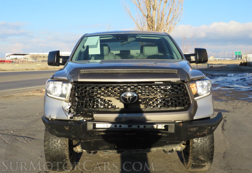 2021 Toyota Tundra 4WD - Image 11