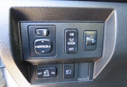 2021 Toyota Tundra 4WD - Image 44