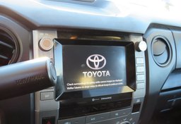 2021 Toyota Tundra 4WD - Image 36